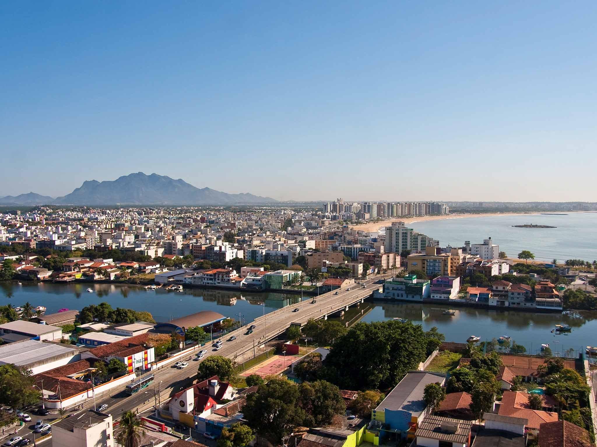Готель Ibis Vitoria Aeroporto Екстер'єр фото
