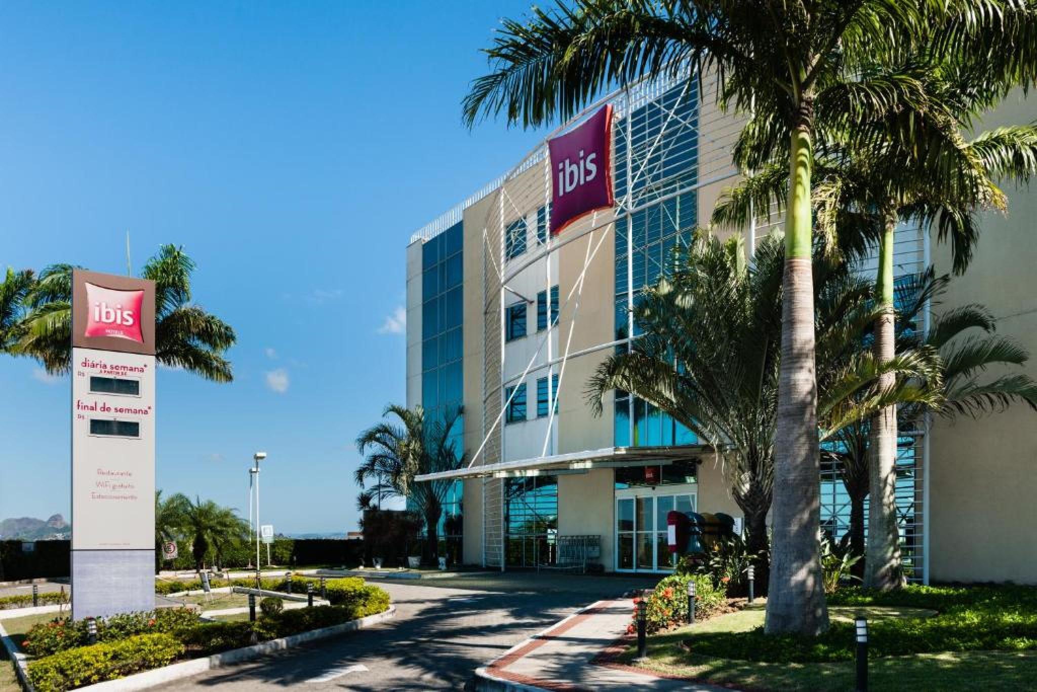 Готель Ibis Vitoria Aeroporto Екстер'єр фото