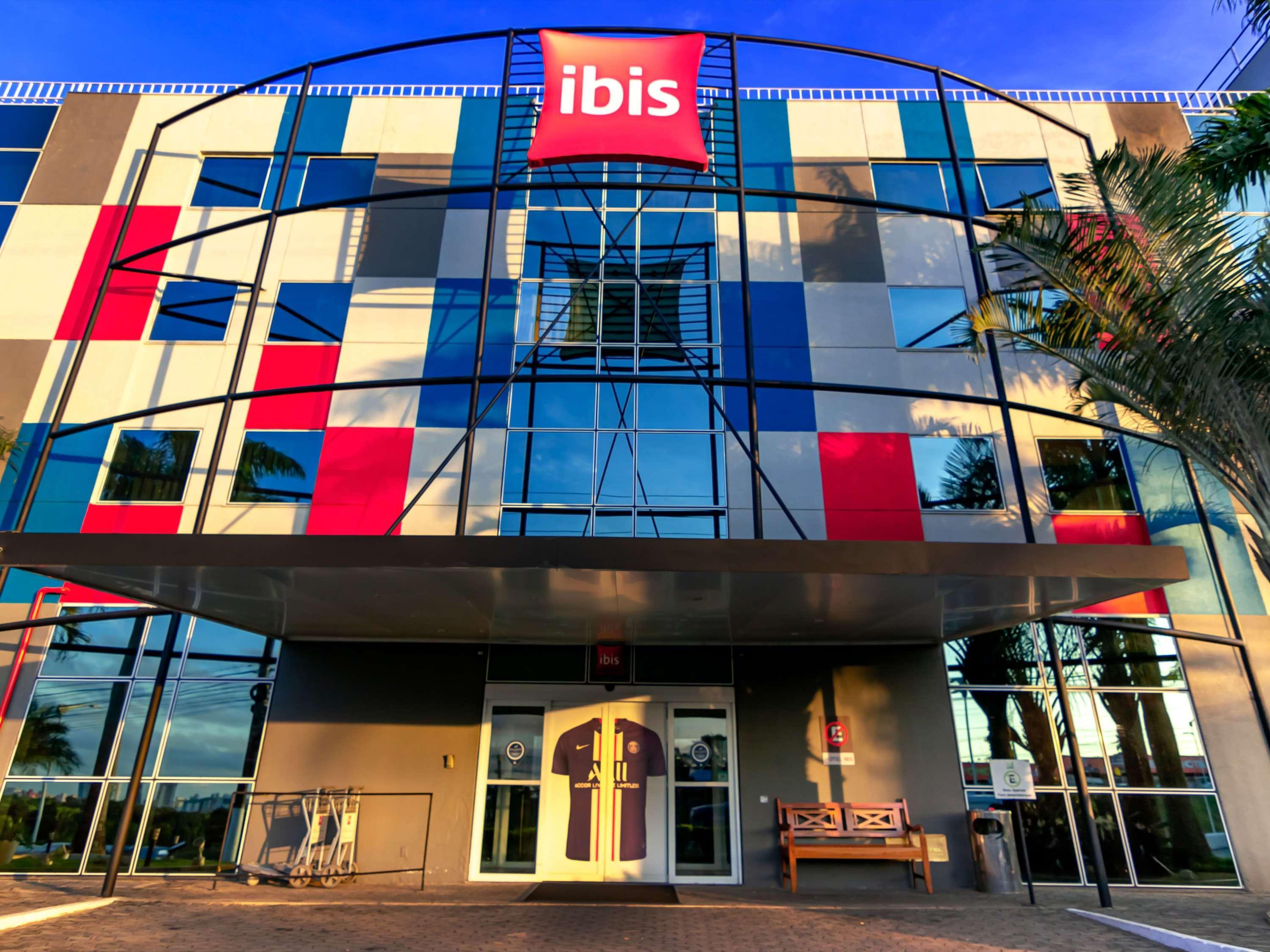 Готель Ibis Vitoria Aeroporto Екстер'єр фото