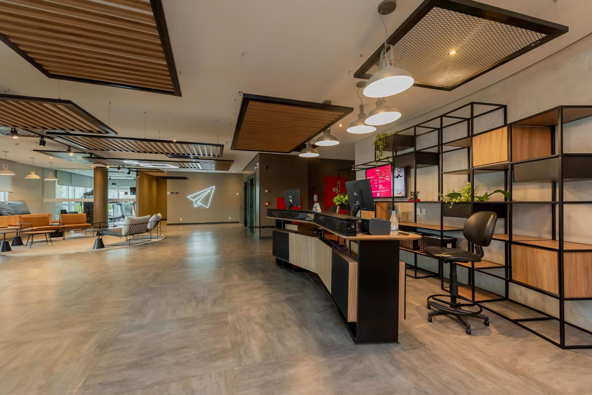Готель Ibis Vitoria Aeroporto Екстер'єр фото
